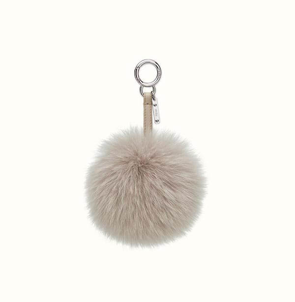 2017SS最新作 フェンディスーパーコピー 絶対欲しい*POMPOM CHARM*ポンポン バッグチャーム